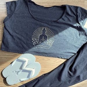 🧘‍♀️ Yoga/Meditation Cropped of the shoulder Top